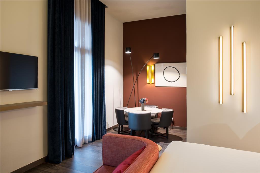 Vincci Mae Hotel